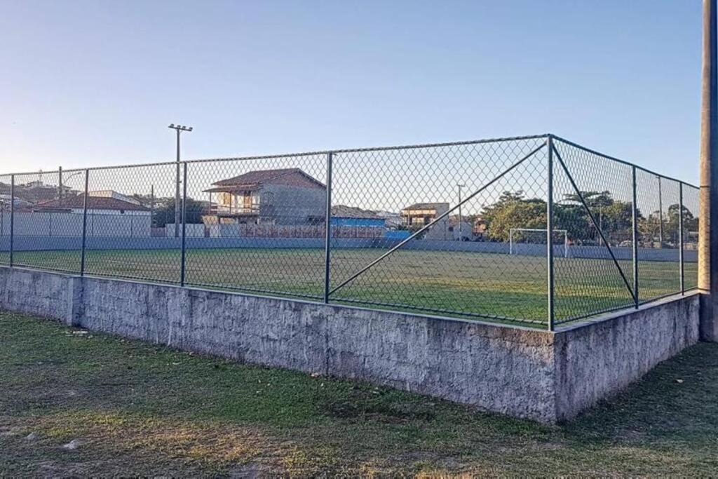 Casa Com Piscina, Churrasqueira E Ar Condicionado Em Condominio Cabo Frio Exterior photo