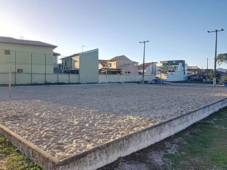Casa Com Piscina, Churrasqueira E Ar Condicionado Em Condominio Cabo Frio Exterior photo