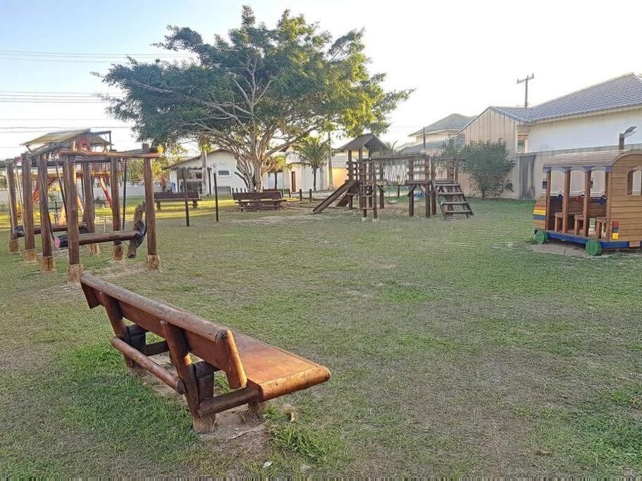 Casa Com Piscina, Churrasqueira E Ar Condicionado Em Condominio Cabo Frio Exterior photo